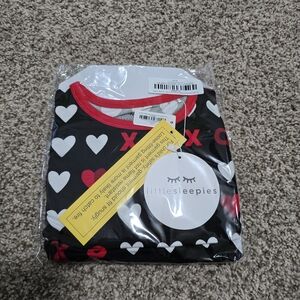Little Sleepies Black Pajama Set with Hearts and XO Valentines Day 3T